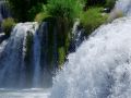 Park narodowy w Chorwacji, położony w środkowej Dalmacji, niedaleko miasta Sibenik. Park został założony w roku 1985 w środkowym i dolnym biegu rzeki Krka, jest siódmym i najmłodszym parkiem narodowym Chorwacji. Ma powierzchnię 109 km2. Obejmuje dolny bieg rzeki Krka, od miejscowości Trosenj i Necven, aż po jej ujście do morza w okolicy mostu Szybenik na magistrali adriatyckiej. Główną atrakcję stanowi siedem malowniczych wodospadów: Bilusić buk, Prljen buk, Manojlovac, Rosnjak, Miljacka slap, Roski slap i największy oraz najsłynniejszy z nich - Skradinski buk o łącznej wysokości ponad 45 m. w północnej części parku wyrasta z wody wysepka Visovac z klasztorem Franciszkanów, a w południowej rozlewa się szeroko Prokljansko jezero. Na terenie parku rzeka tworzy wodospady (m.in. Rošky Slap, Skradinsky Buk), kaskady oraz bystrzyny